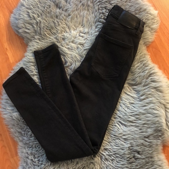 Denim Forum "The Lola High Rise Skinny" - Picture 5 of 13